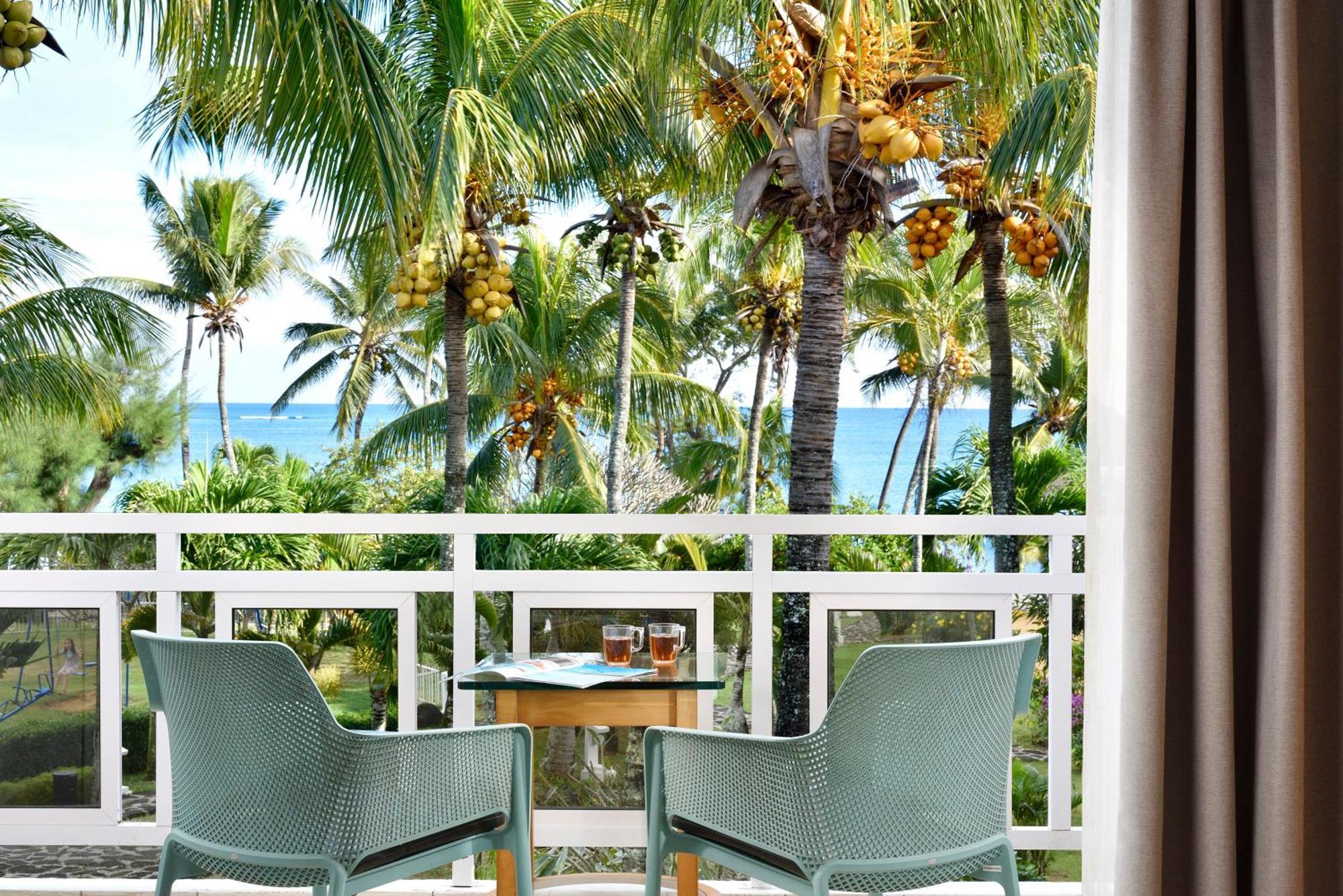 Coral Azur Beach Resort Mont Choisy Екстериор снимка